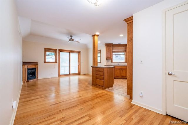 1863 Thomas Avenue, Berkley, MI 48072