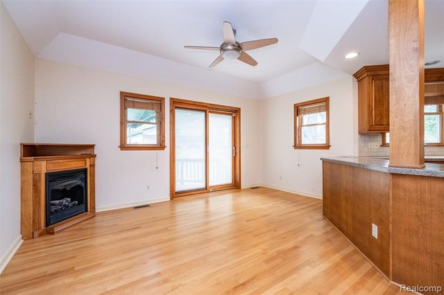1863 Thomas Avenue, Berkley, MI 48072