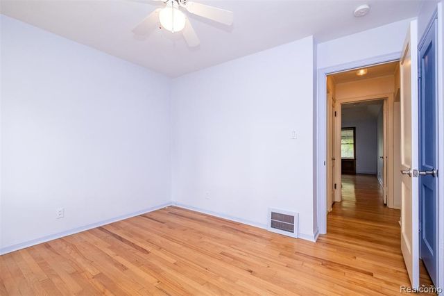 1863 Thomas Avenue, Berkley, MI 48072