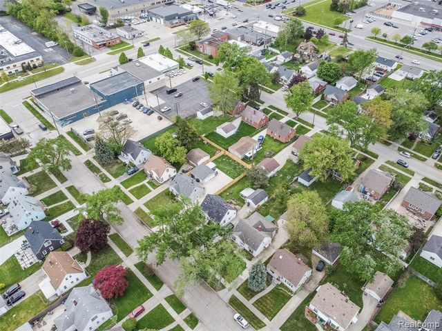 1863 Thomas Avenue, Berkley, MI 48072