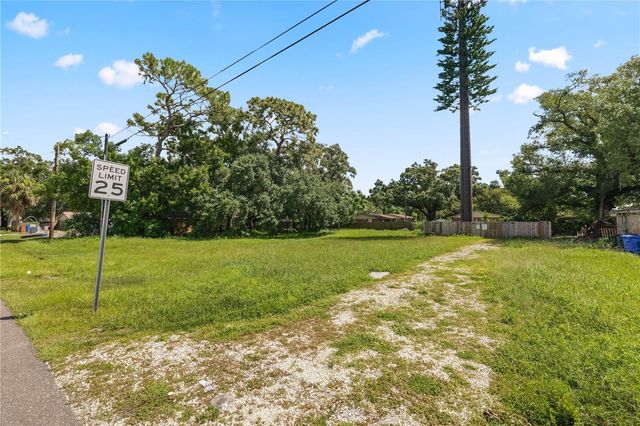 13805 N 20TH STREET, Tampa, FL 33613