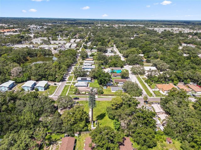 13805 N 20TH STREET, Tampa, FL 33613