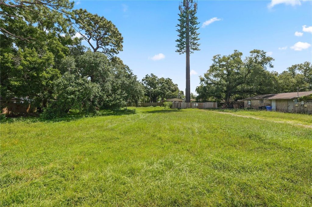 13805 N 20TH STREET, Tampa, FL 33613