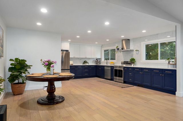 2800 W Oak Run, Ozark, MO 65721