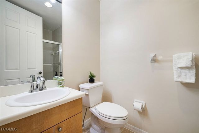 1101 Van Loon Commons CIR 304, Cape Coral, FL 33909