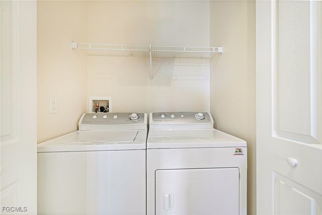 1101 Van Loon Commons CIR 304, Cape Coral, FL 33909