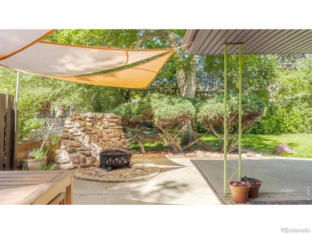 6067 Owens Street, Arvada, CO 80004