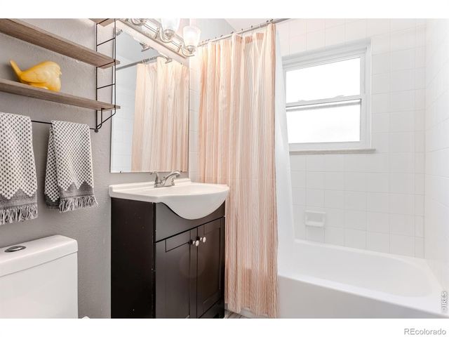 6067 Owens Street, Arvada, CO 80004