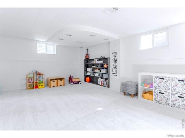 6067 Owens Street, Arvada, CO 80004