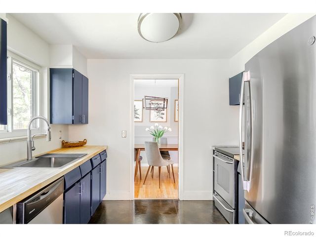 6067 Owens Street, Arvada, CO 80004