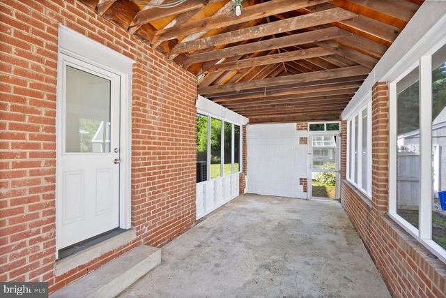721 MAPLETON RD, Rockville, MD 20850