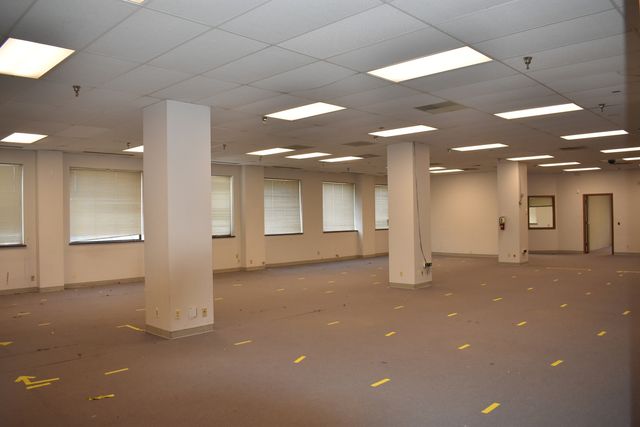 415 Washington Street 104, Waukegan, IL 60085