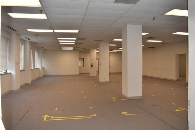 415 Washington Street 104, Waukegan, IL 60085