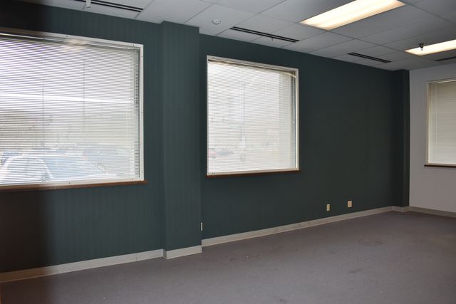 415 Washington Street 104, Waukegan, IL 60085