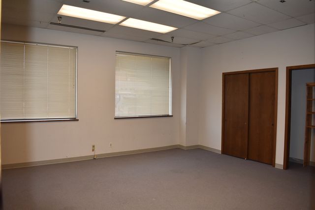 415 Washington Street 104, Waukegan, IL 60085