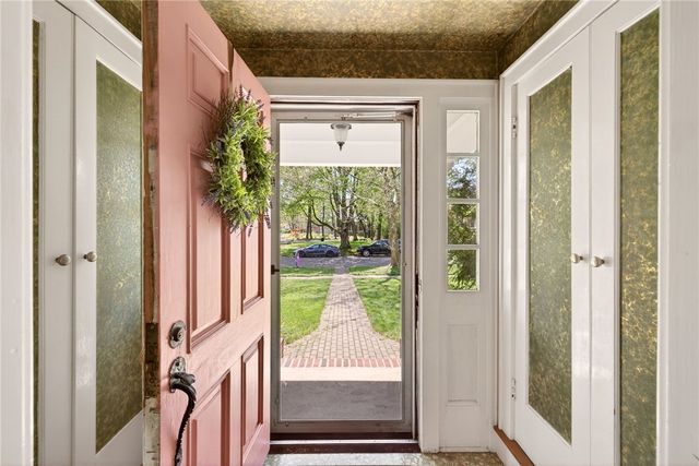 156 San Gabriel Drive, Rochester, NY 14610