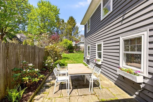 156 San Gabriel Drive, Rochester, NY 14610