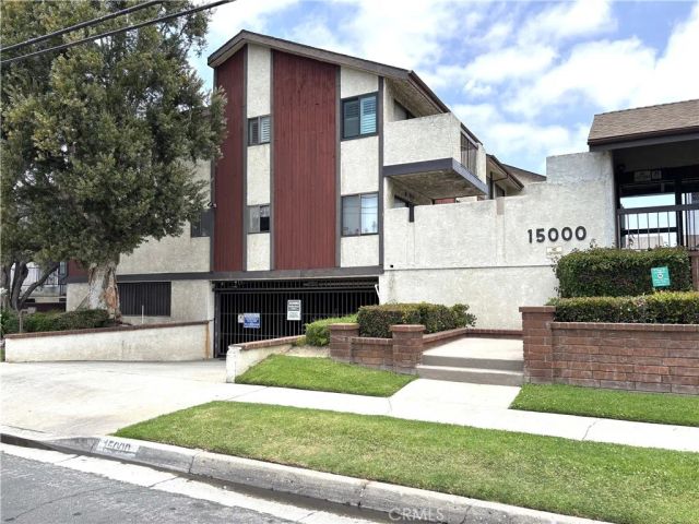 15000 Halldale Avenue 114, Gardena, CA 90247