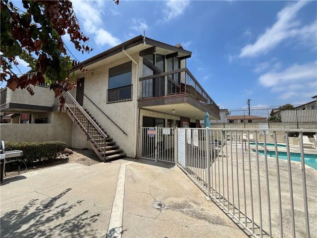 15000 Halldale Avenue 114, Gardena, CA 90247
