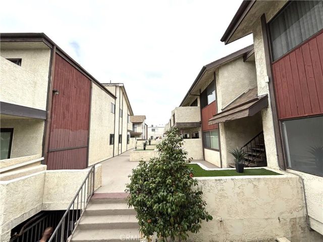 15000 Halldale Avenue 114, Gardena, CA 90247