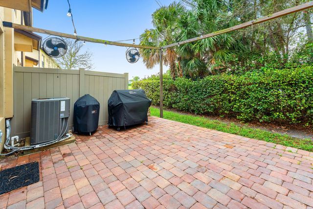 2345 Byron Street, Palm Springs, FL 33406