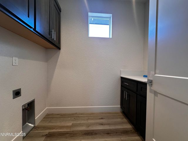 1326 Little Lane, Carson City, NV 89701