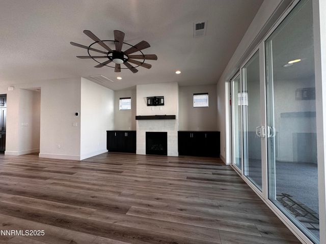 1326 Little Lane, Carson City, NV 89701