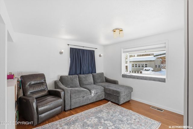 2724 W 65th Avenue, Anchorage, AK 99502