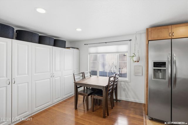 2724 W 65th Avenue, Anchorage, AK 99502