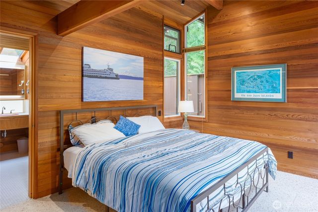 69 Rocky Road, Crane Island, WA 98245