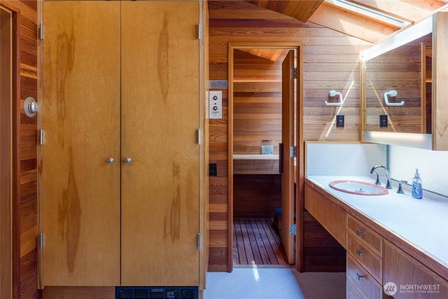 69 Rocky Road, Crane Island, WA 98245