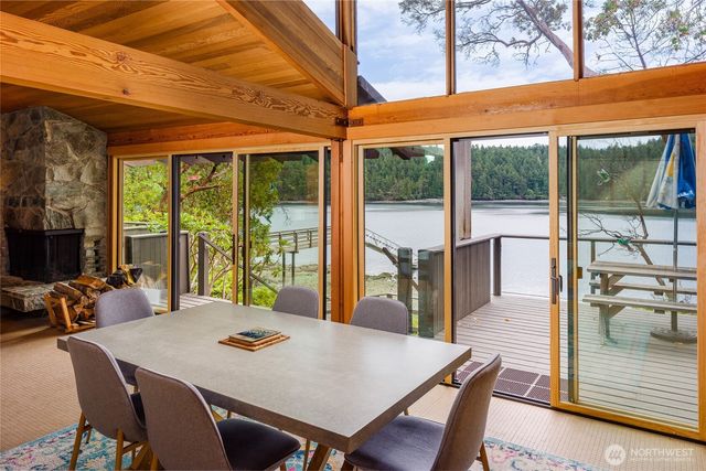 69 Rocky Road, Crane Island, WA 98245