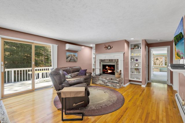 1 Lighthouse Lane, Forestdale, MA 02644