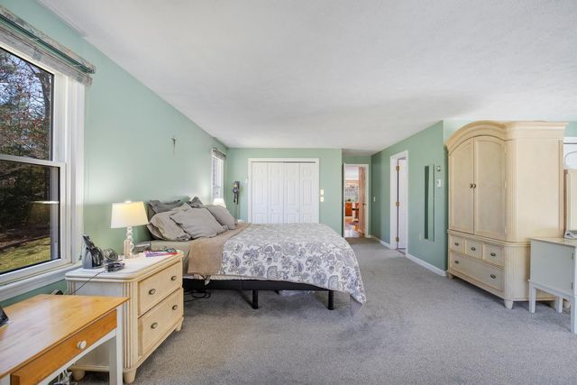 1 Lighthouse Lane, Forestdale, MA 02644