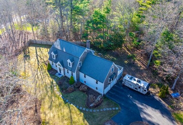 1 Lighthouse Lane, Forestdale, MA 02644