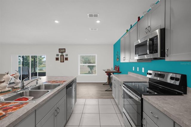 404 QUARRY ROCK CIRCLE, Kissimmee, FL 34758