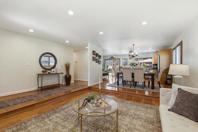 2950 Silver, San Jose, CA 95135