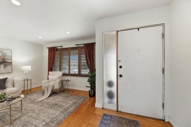 2950 Silver, San Jose, CA 95135