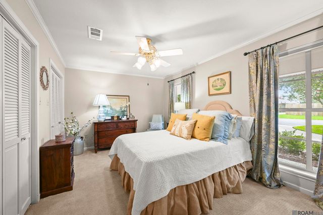 2109 Fairway Dr, Baton Rouge, LA 70809