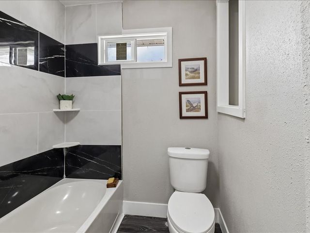 3216 SW 13th Street, Des Moines, IA 50315