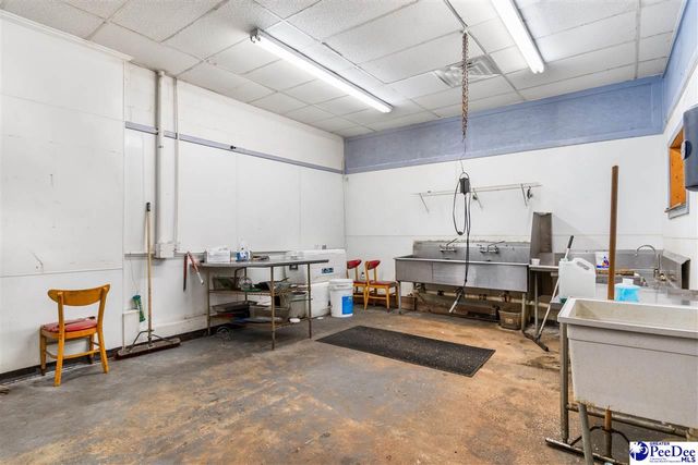 1401 W Darlington Street, Florence, SC 29501