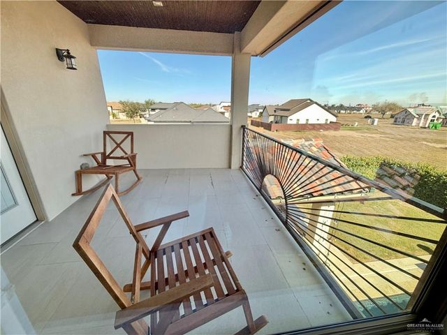 3813 Tierra De Oro, Weslaco, TX 78596