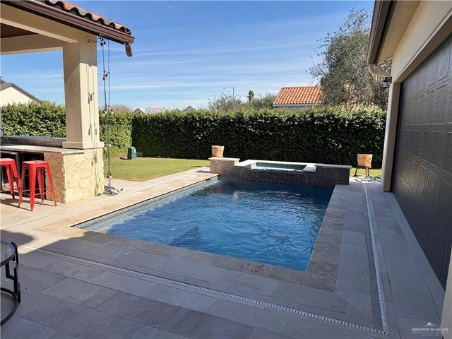 3813 Tierra De Oro, Weslaco, TX 78596