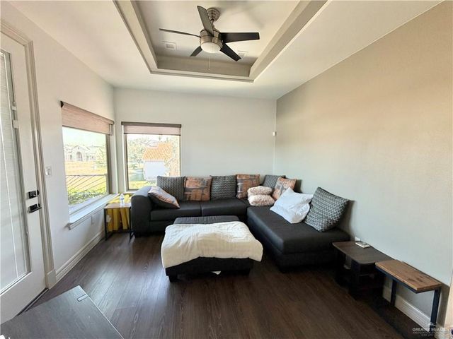 3813 Tierra De Oro, Weslaco, TX 78596