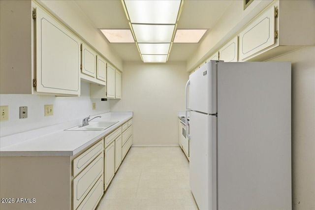 9969 W THUNDERBIRD Boulevard, Sun City, AZ 85351