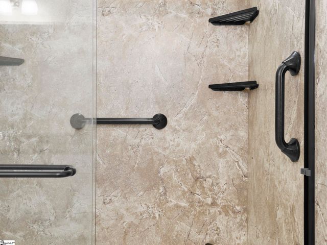 965 Deepwood Court, Boiling Springs, SC 29316