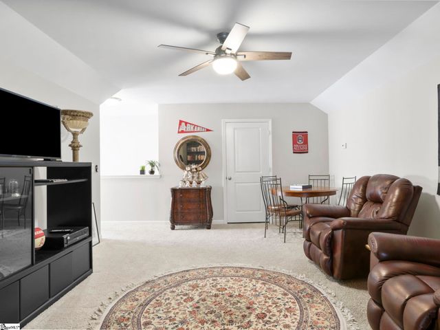 965 Deepwood Court, Boiling Springs, SC 29316