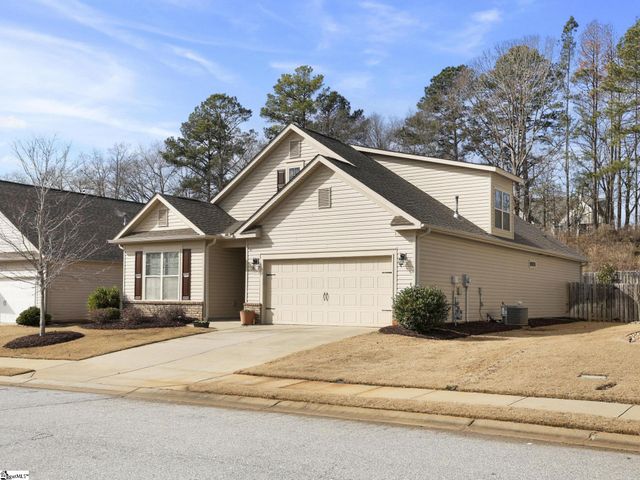 965 Deepwood Court, Boiling Springs, SC 29316