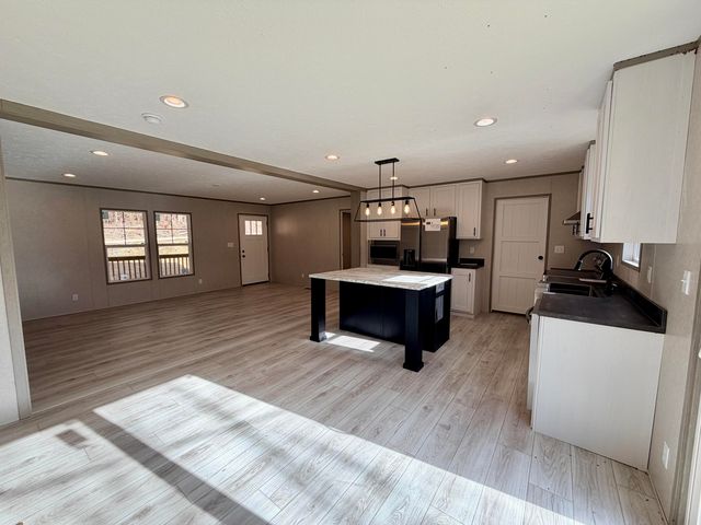 1776 Little Wolf Creek Road, Williamsburg, KY 40769