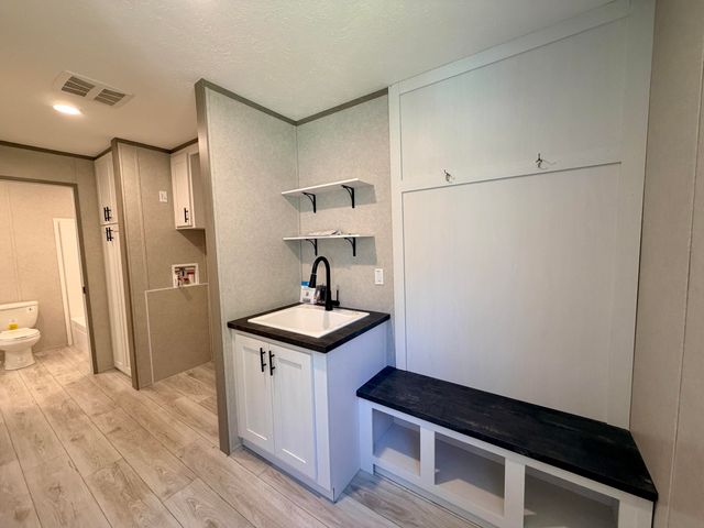 1776 Little Wolf Creek Road, Williamsburg, KY 40769